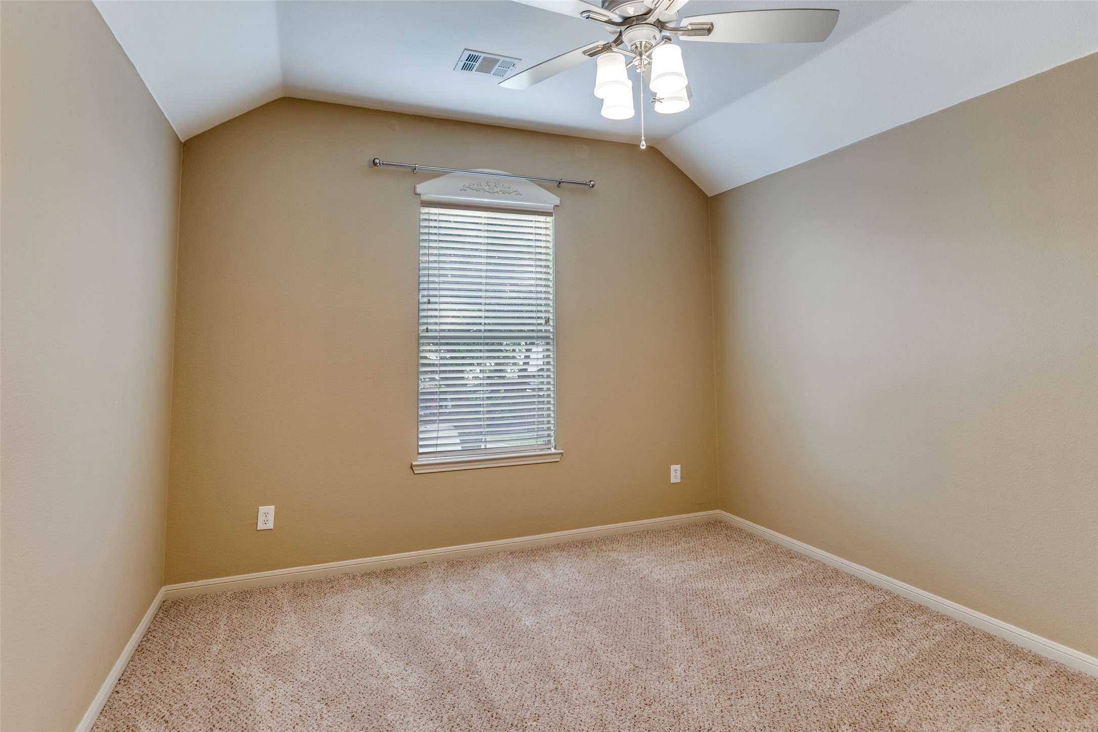 413 Royal Oak Drive Murphy TX 75094