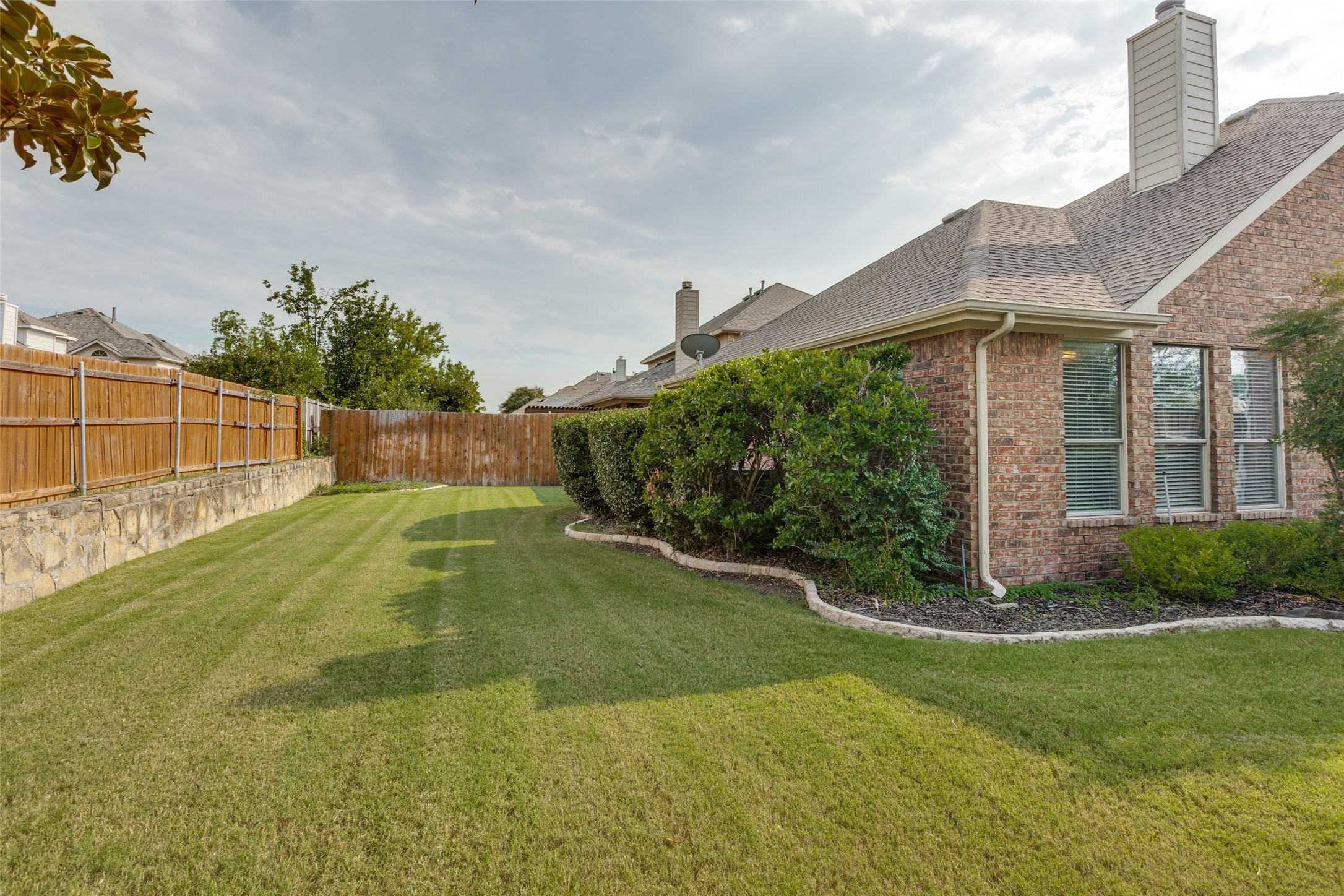 413 Royal Oak Drive Murphy TX 75094