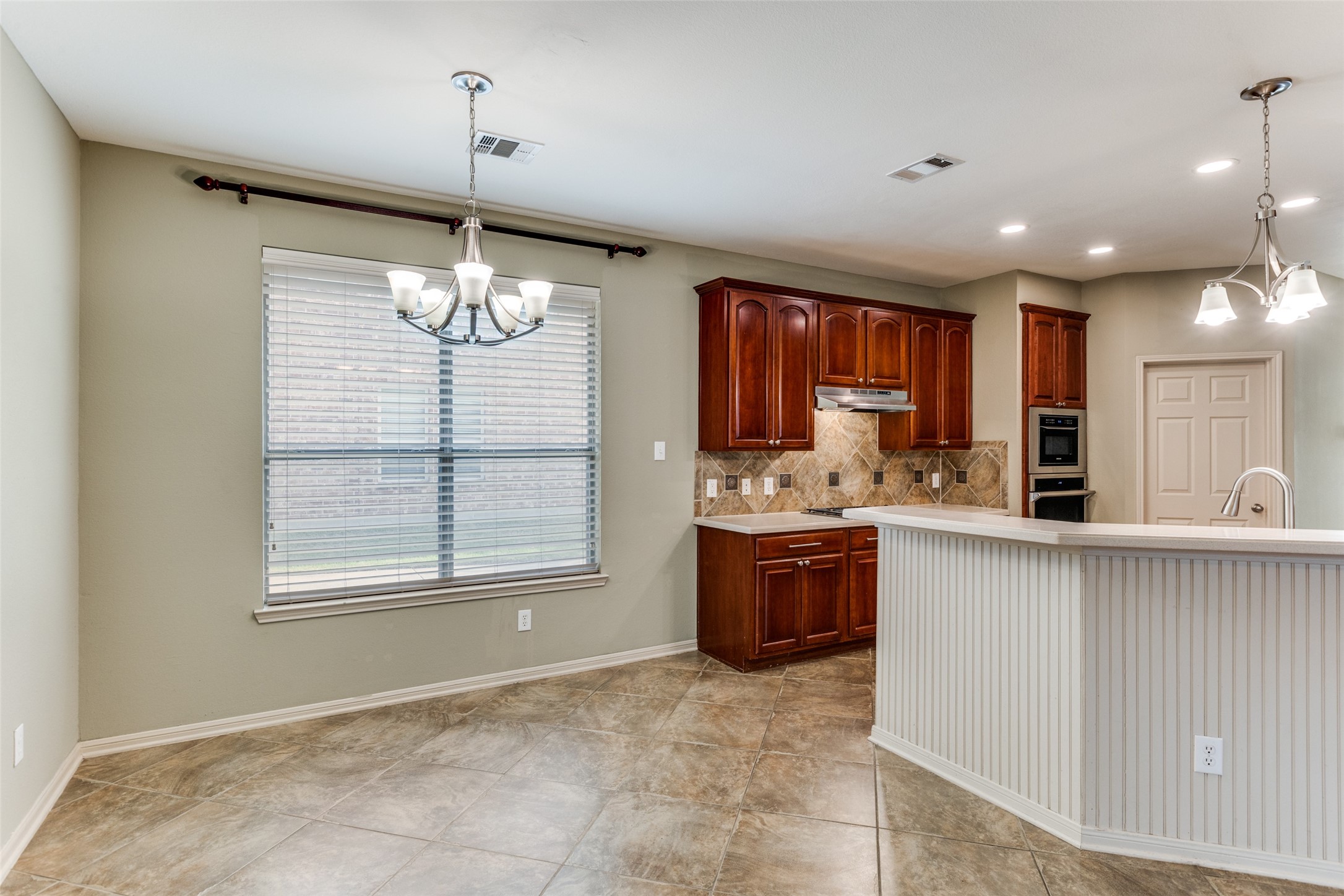 413 Royal Oak Drive Murphy TX 75094