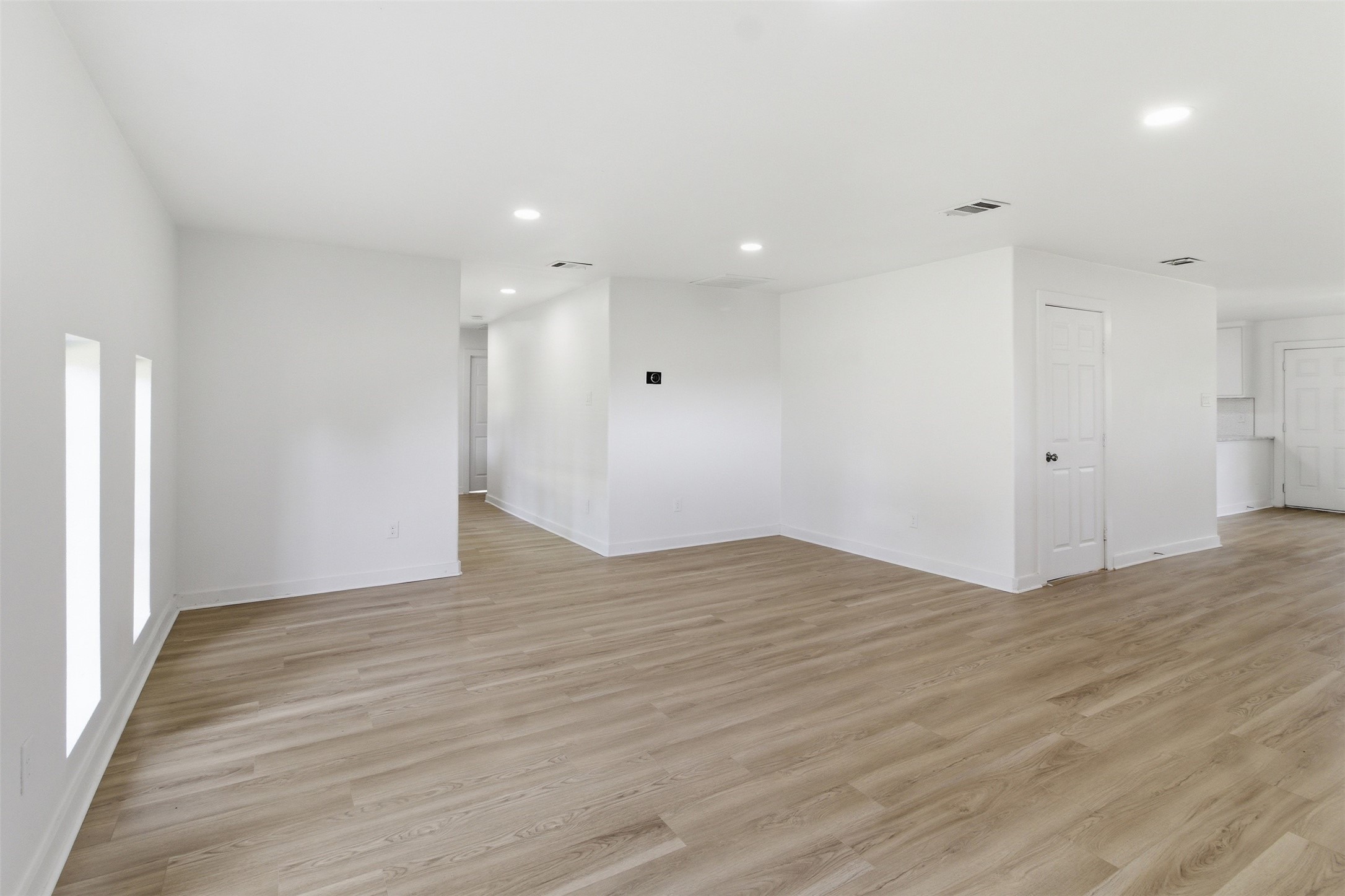 2942 Townsend Drive Dallas TX 75229