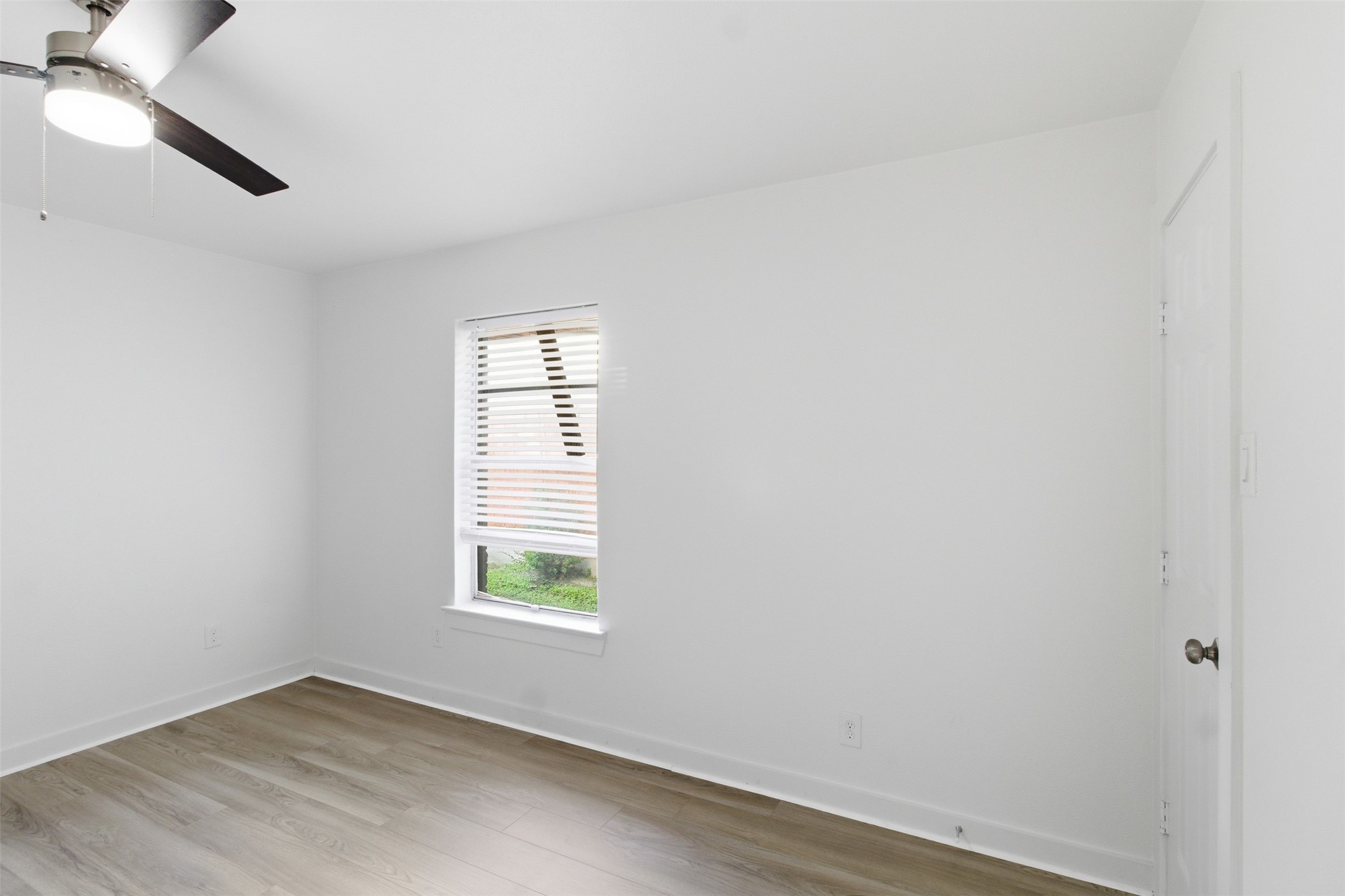 2942 Townsend Drive Dallas TX 75229
