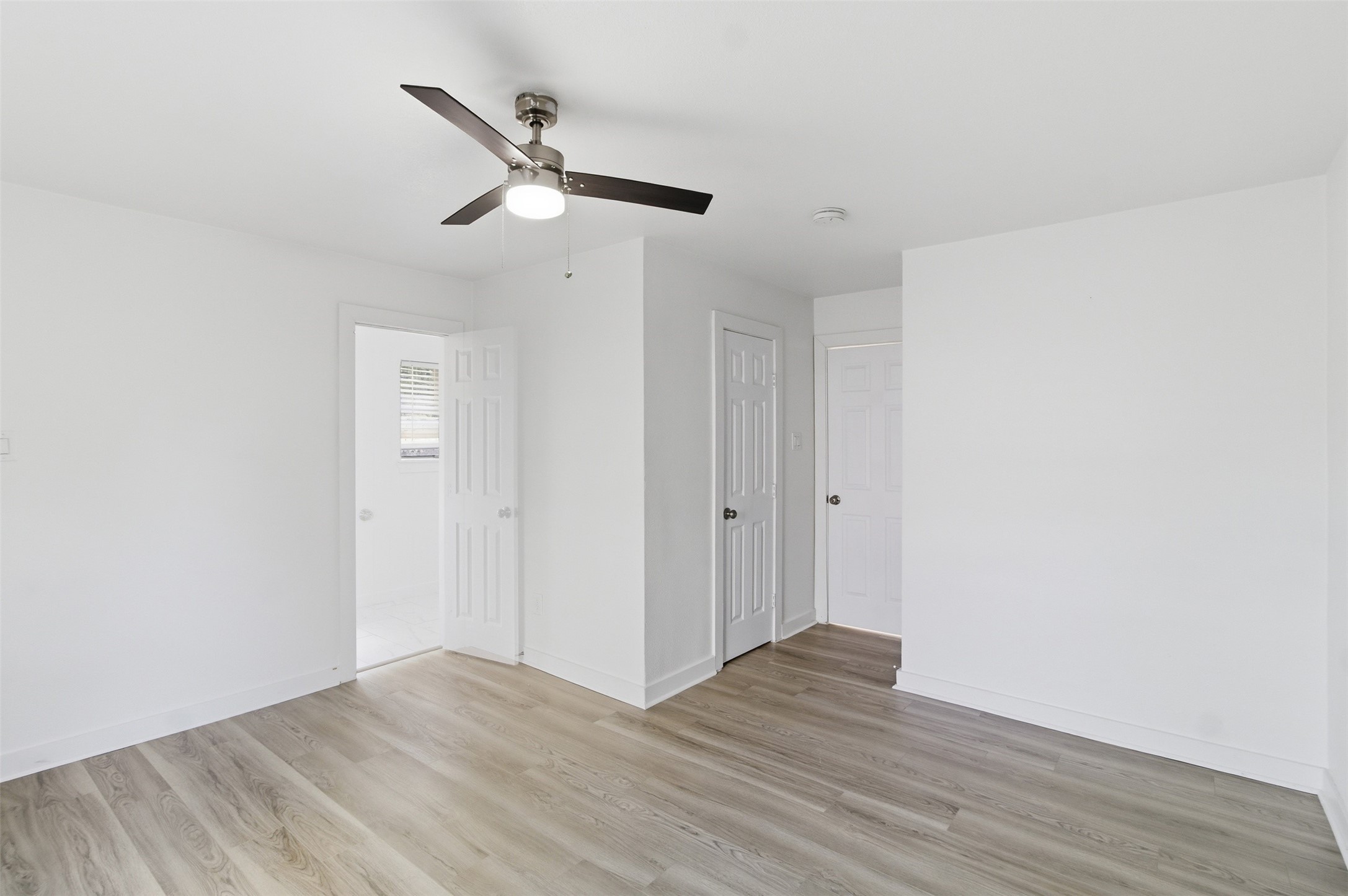 2942 Townsend Drive Dallas TX 75229