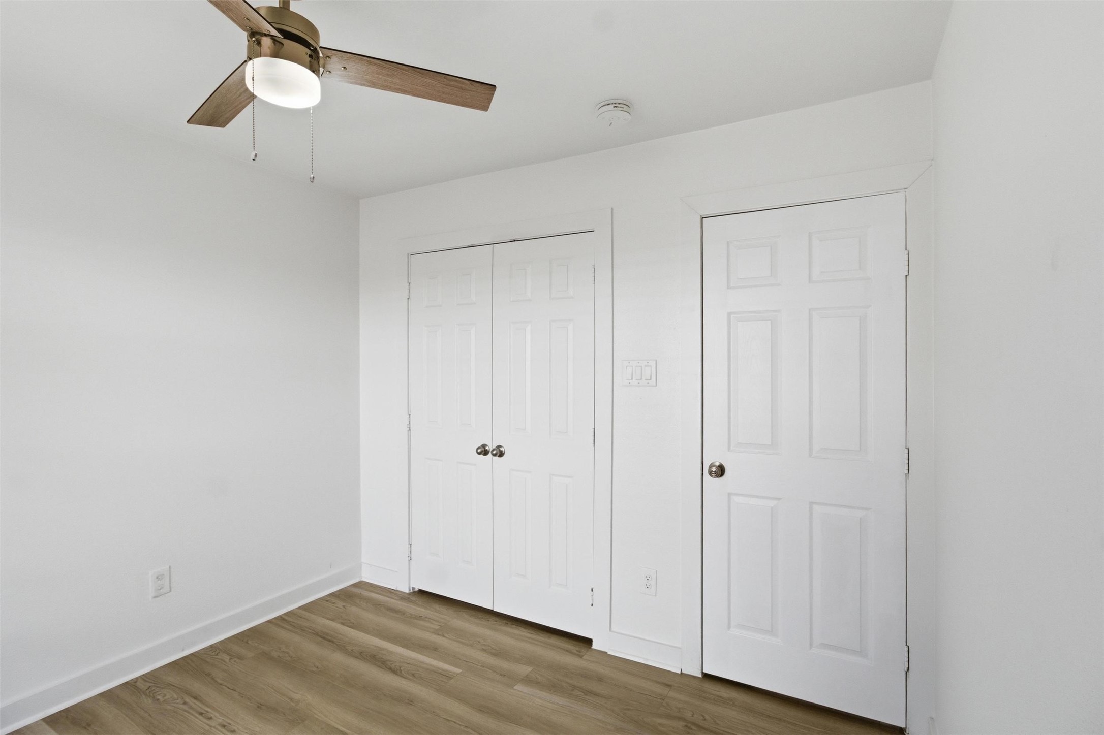 2942 Townsend Drive Dallas TX 75229