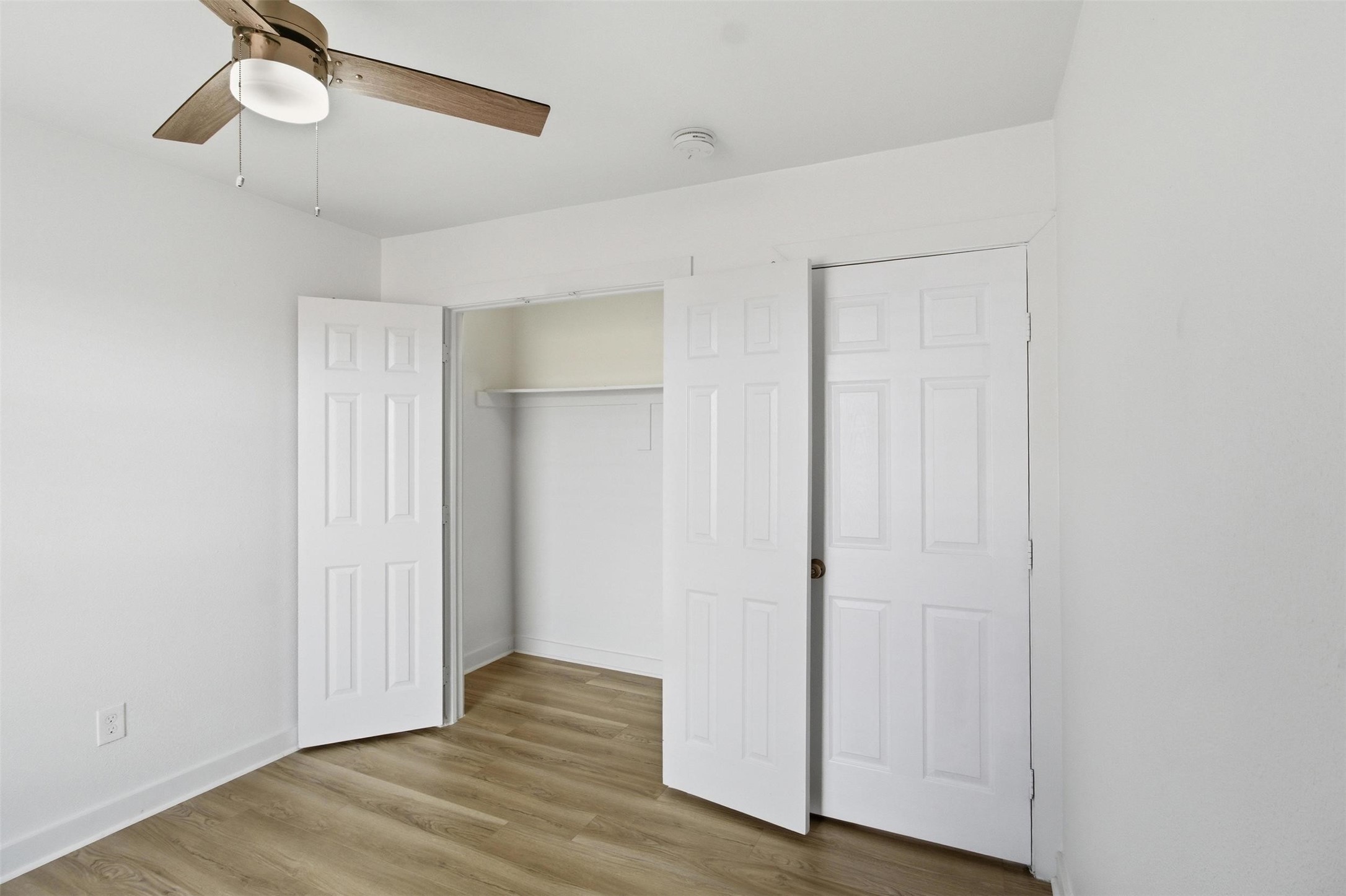 2942 Townsend Drive Dallas TX 75229