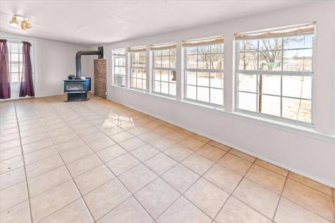 9964 State Highway 171 Covington TX 76636