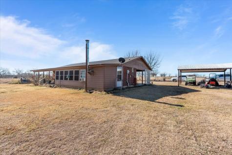 9964 State Highway 171 Covington TX 76636