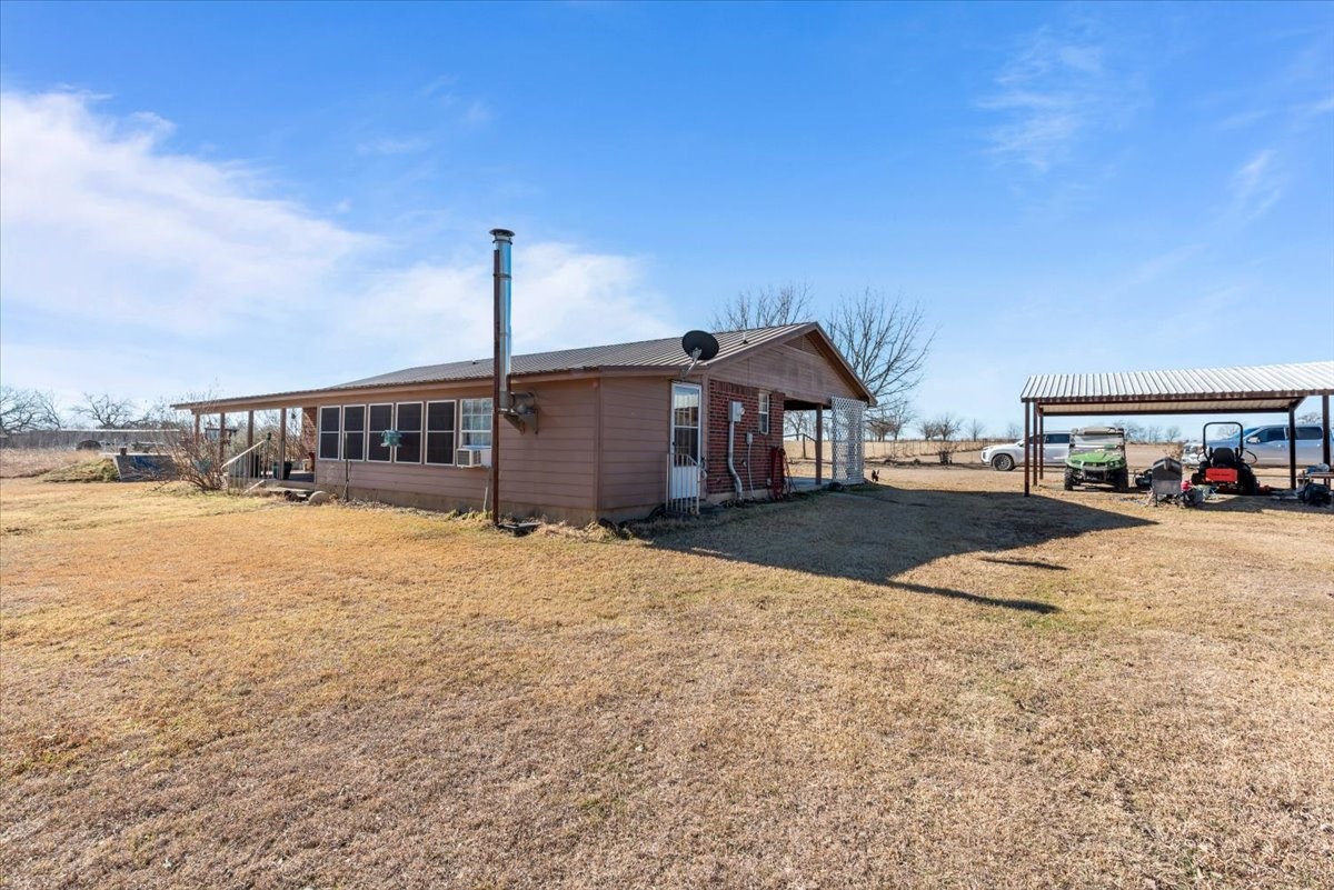9964 State Highway 171 Covington TX 76636