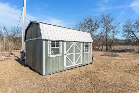 9964 State Highway 171 Covington TX 76636