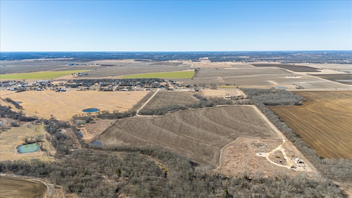 9964 State Highway 171 Covington TX 76636