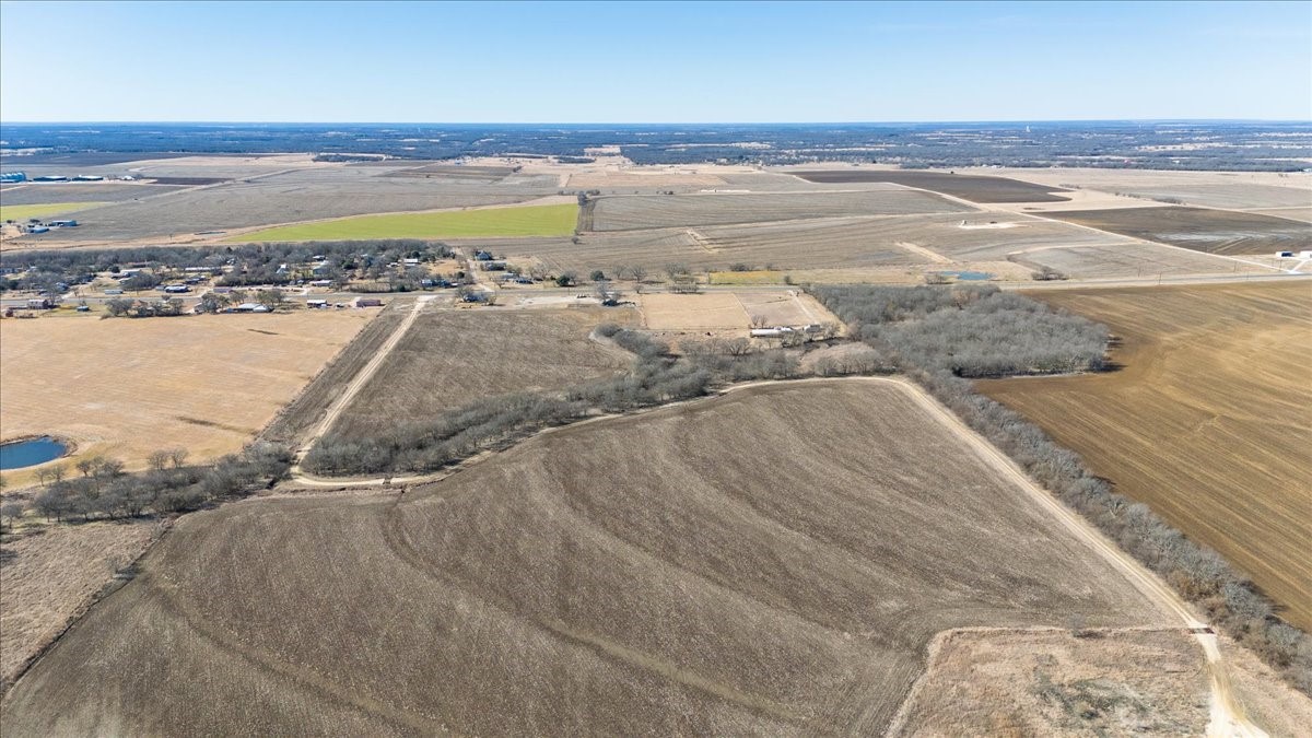 9964 State Highway 171 Covington TX 76636