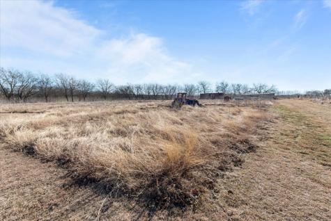 9964 State Highway 171 Covington TX 76636