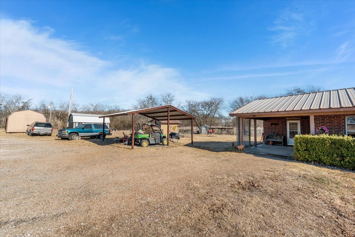 9964 State Highway 171 Covington TX 76636