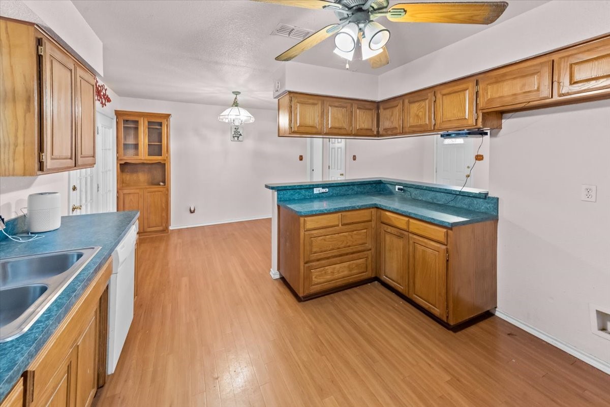 9964 State Highway 171 Covington TX 76636