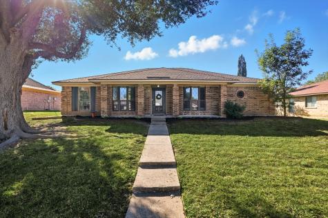 1012 Summertree Circle Plano TX 75025