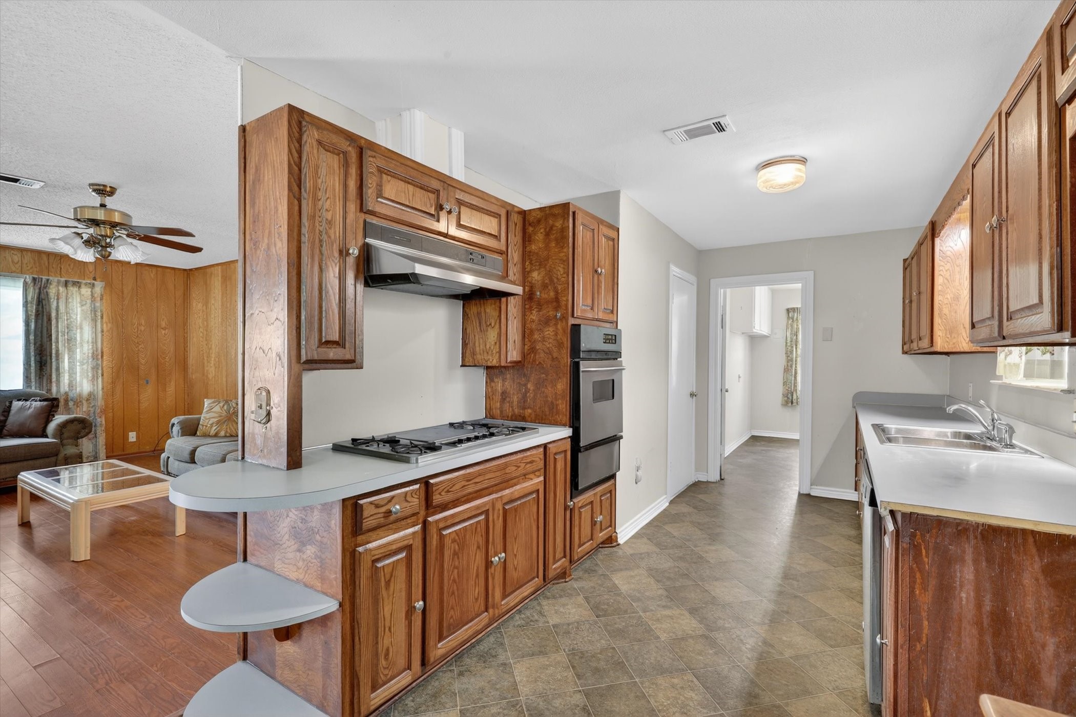 624 N Avenue A Springtown TX 76082