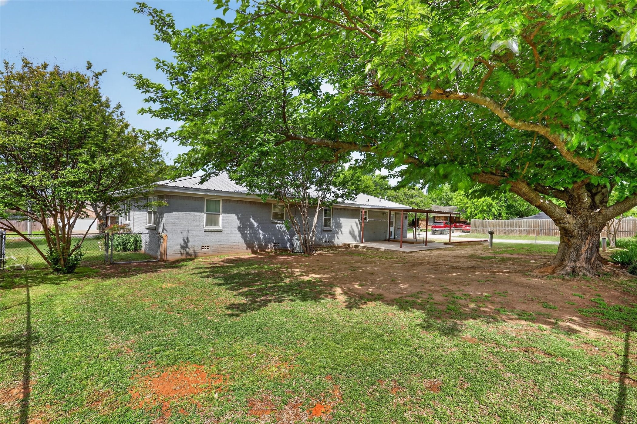 624 N Avenue A Springtown TX 76082