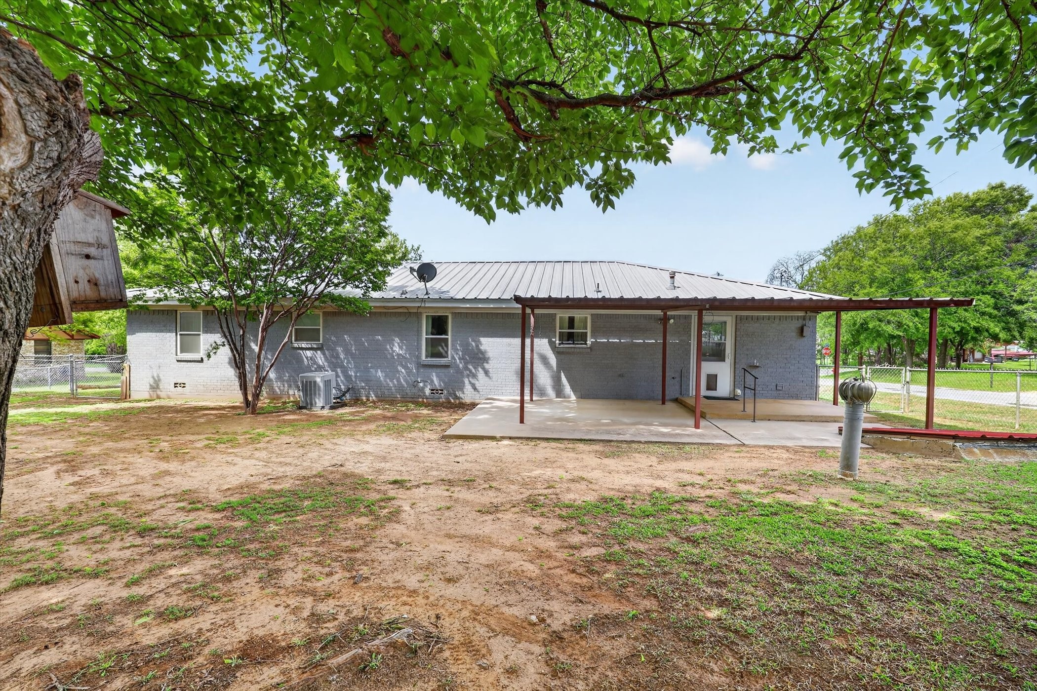 624 N Avenue A Springtown TX 76082
