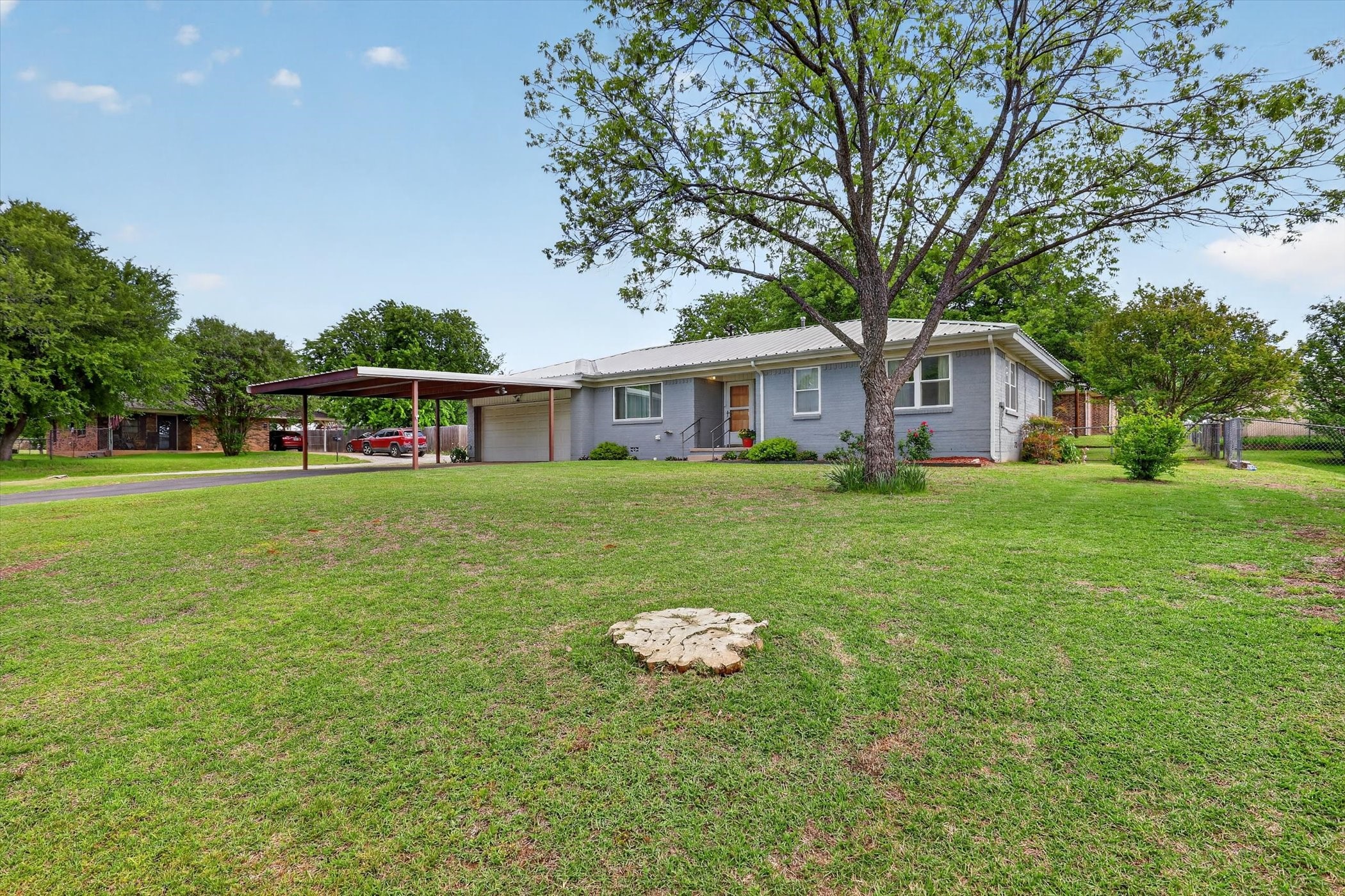 624 N Avenue A Springtown TX 76082