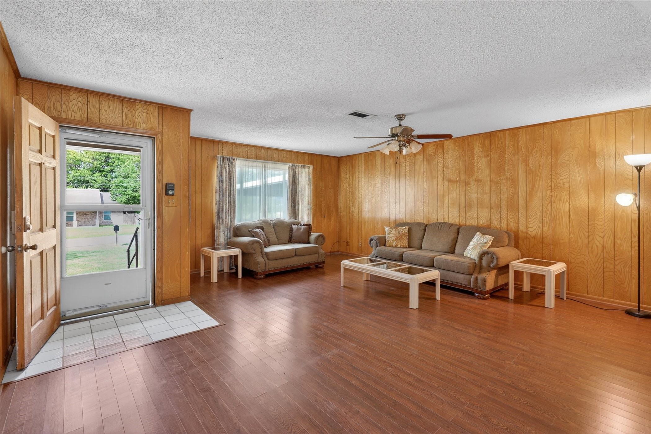 624 N Avenue A Springtown TX 76082