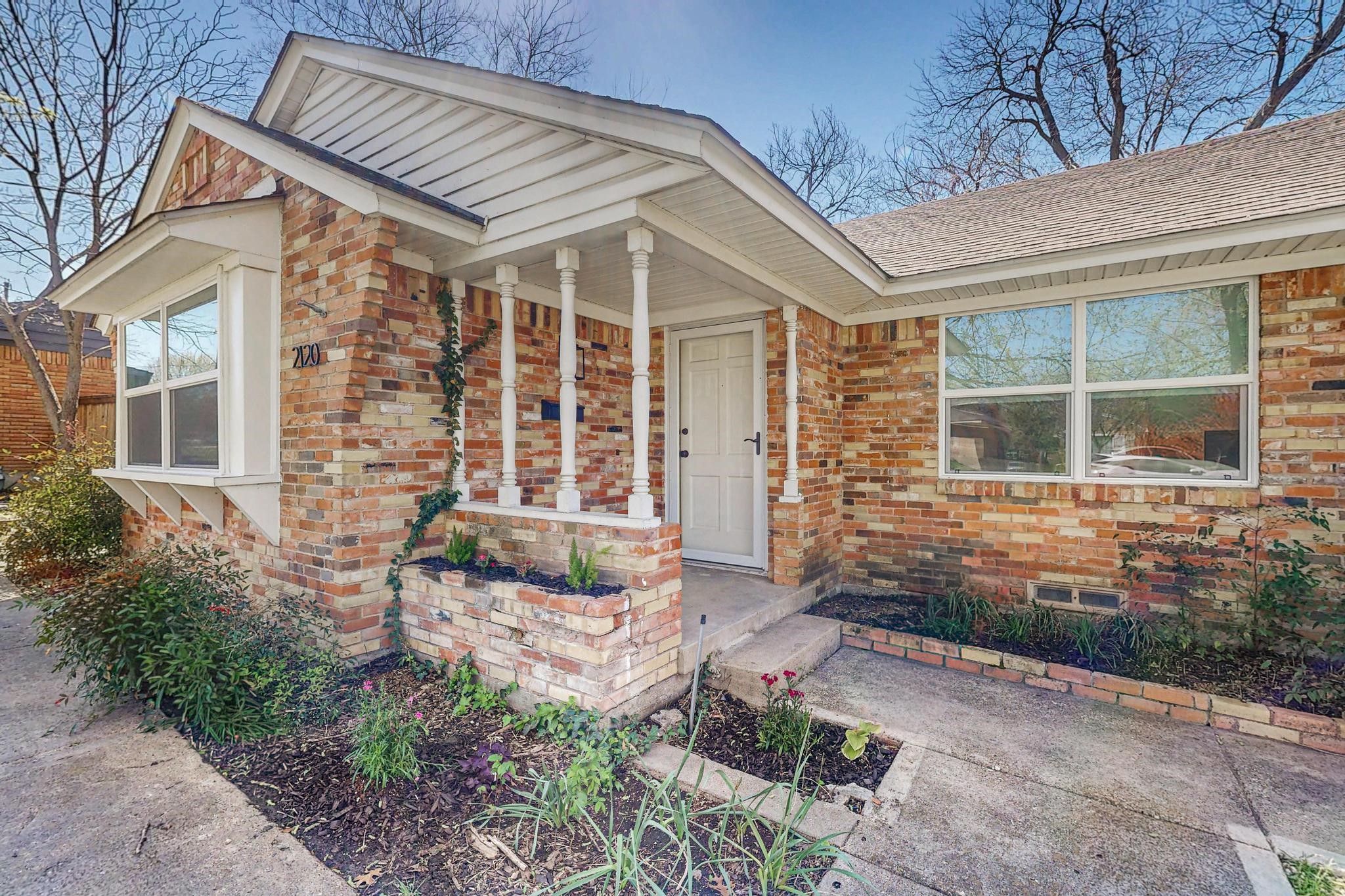 2120 Healey Drive Dallas TX 75228