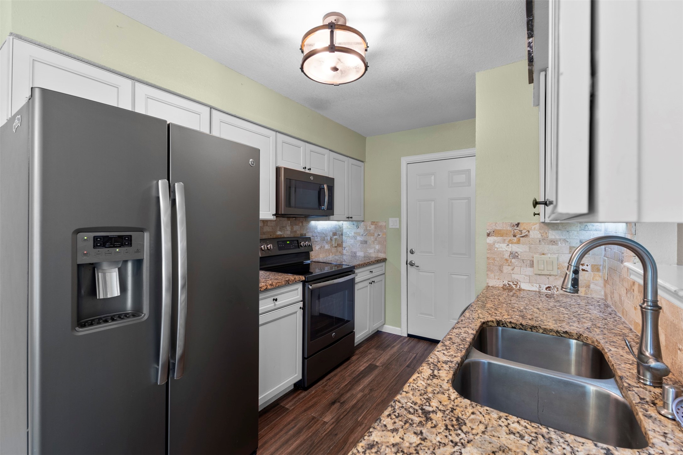 4108 Cypress Springs Drive Arlington TX 76001