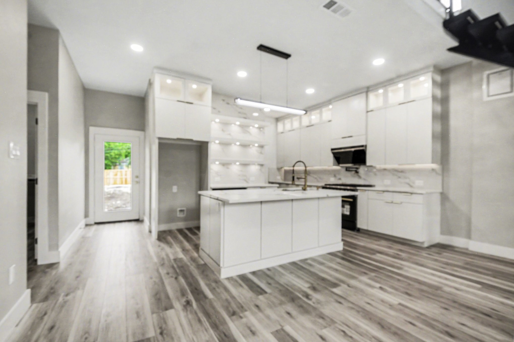 1442 Stella Avenue Dallas TX 75216