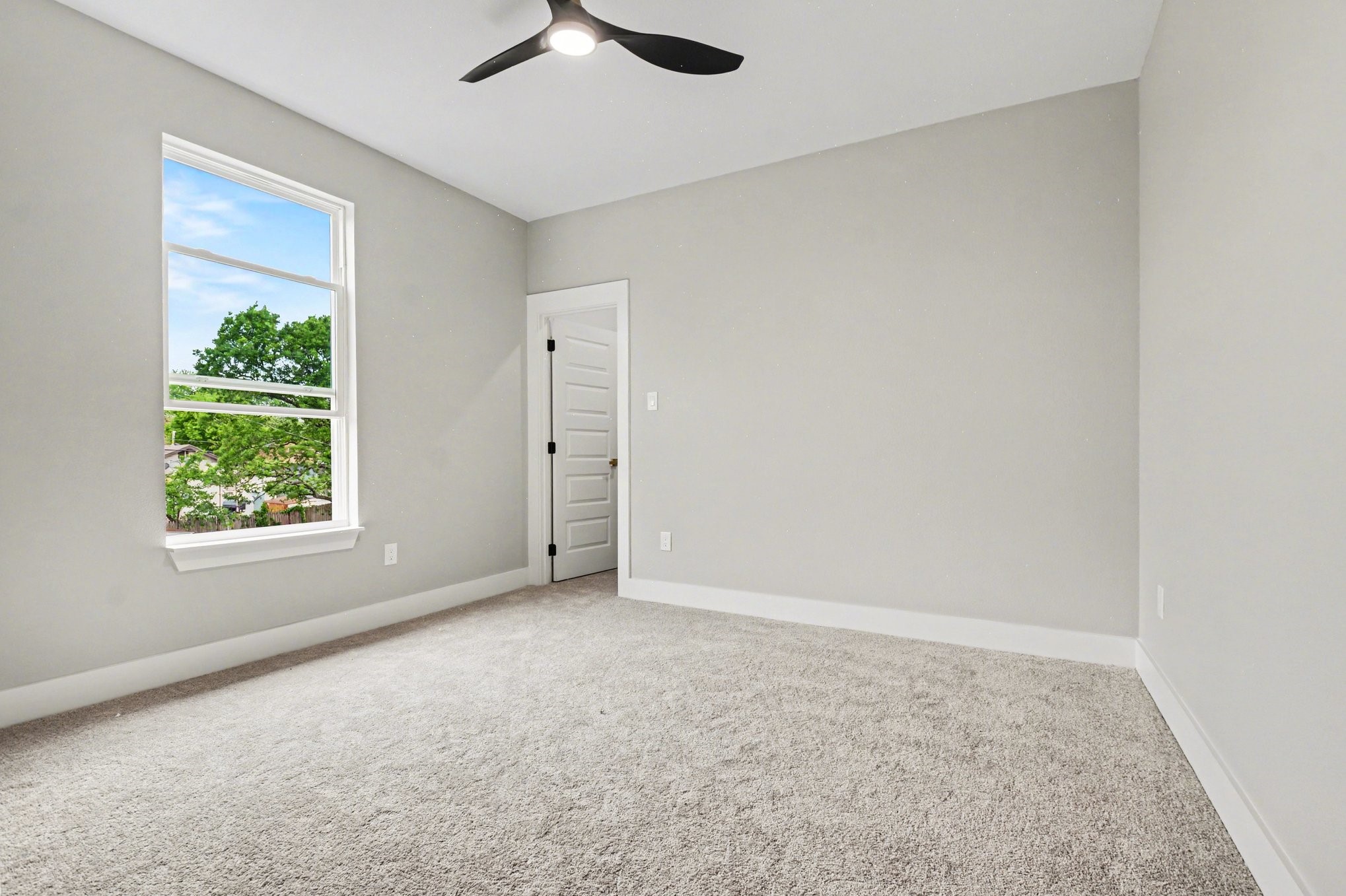 1442 Stella Avenue Dallas TX 75216
