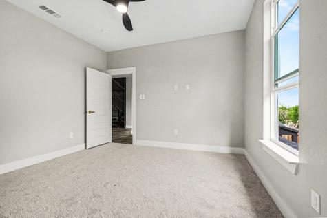 1442 Stella Avenue Dallas TX 75216