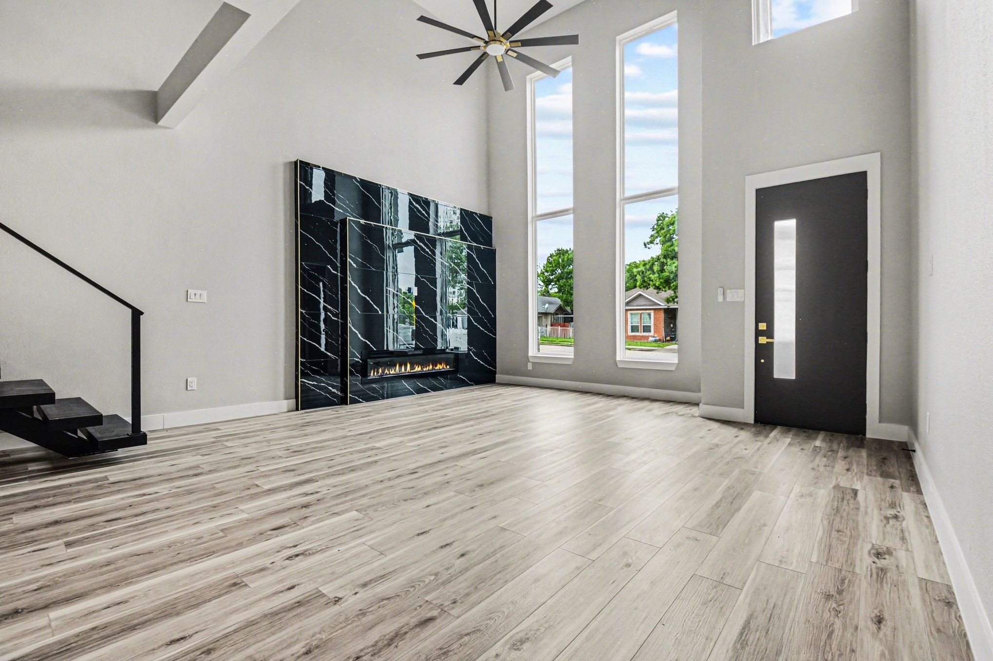 1442 Stella Avenue Dallas TX 75216