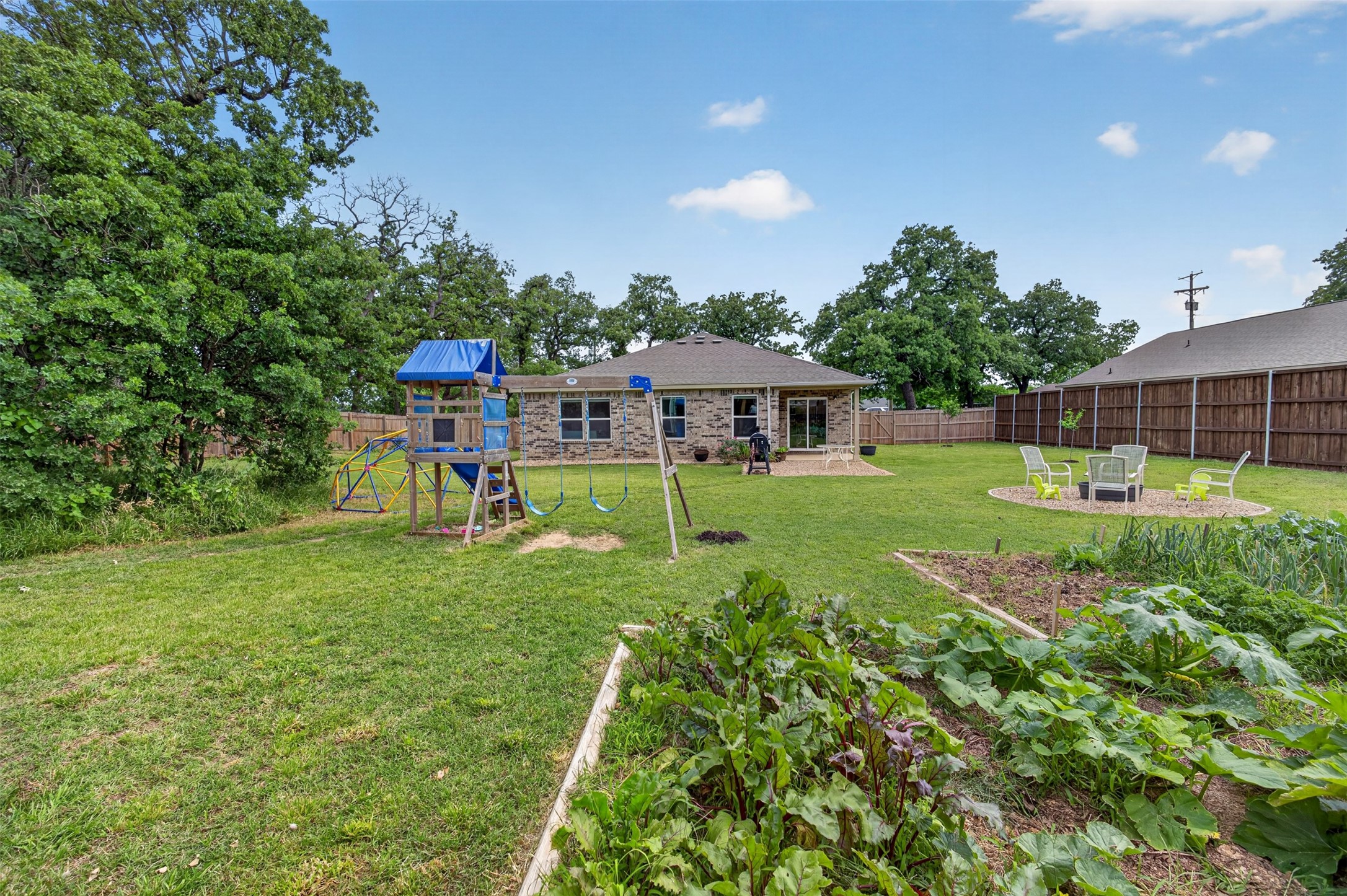 901 E 3rd Street Springtown TX 76082