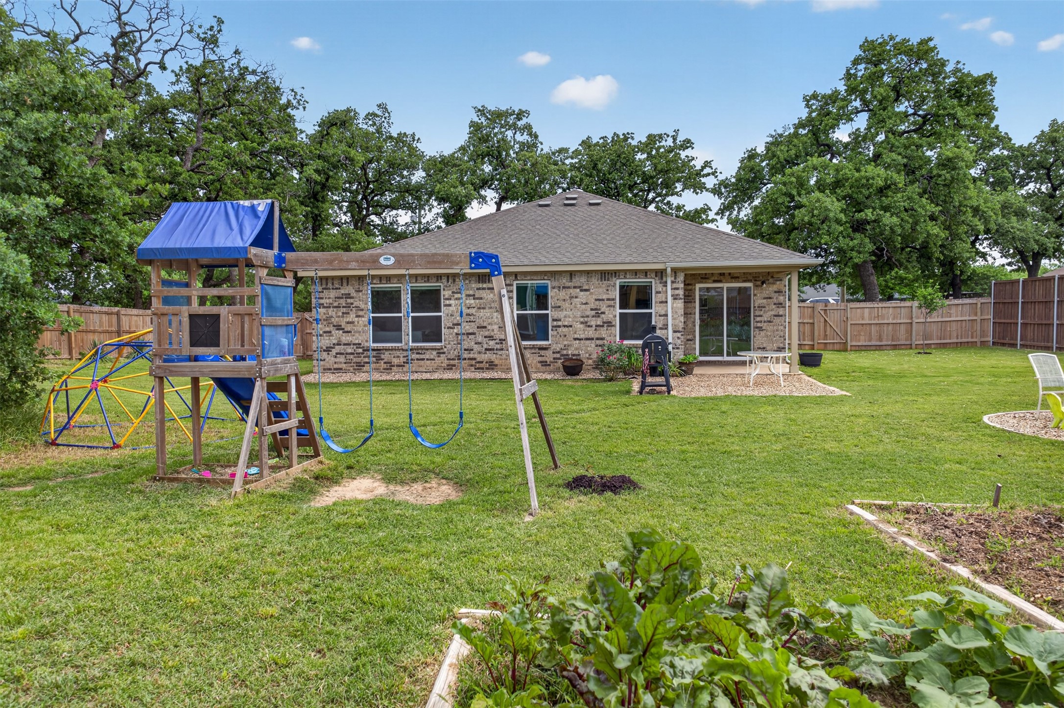 901 E 3rd Street Springtown TX 76082