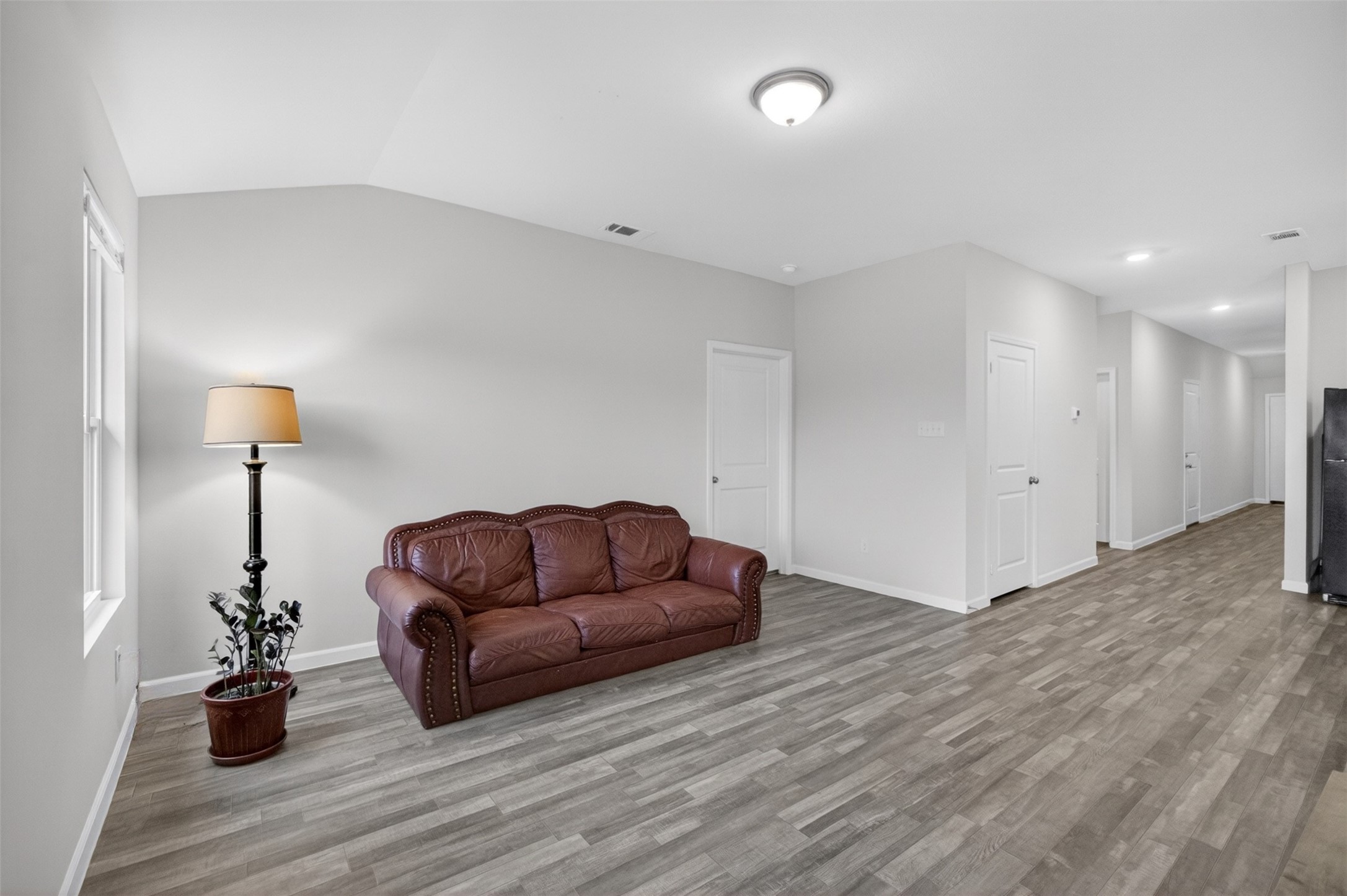 901 E 3rd Street Springtown TX 76082