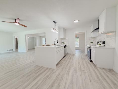 5520 Woodway Drive Fort Worth TX 76133
