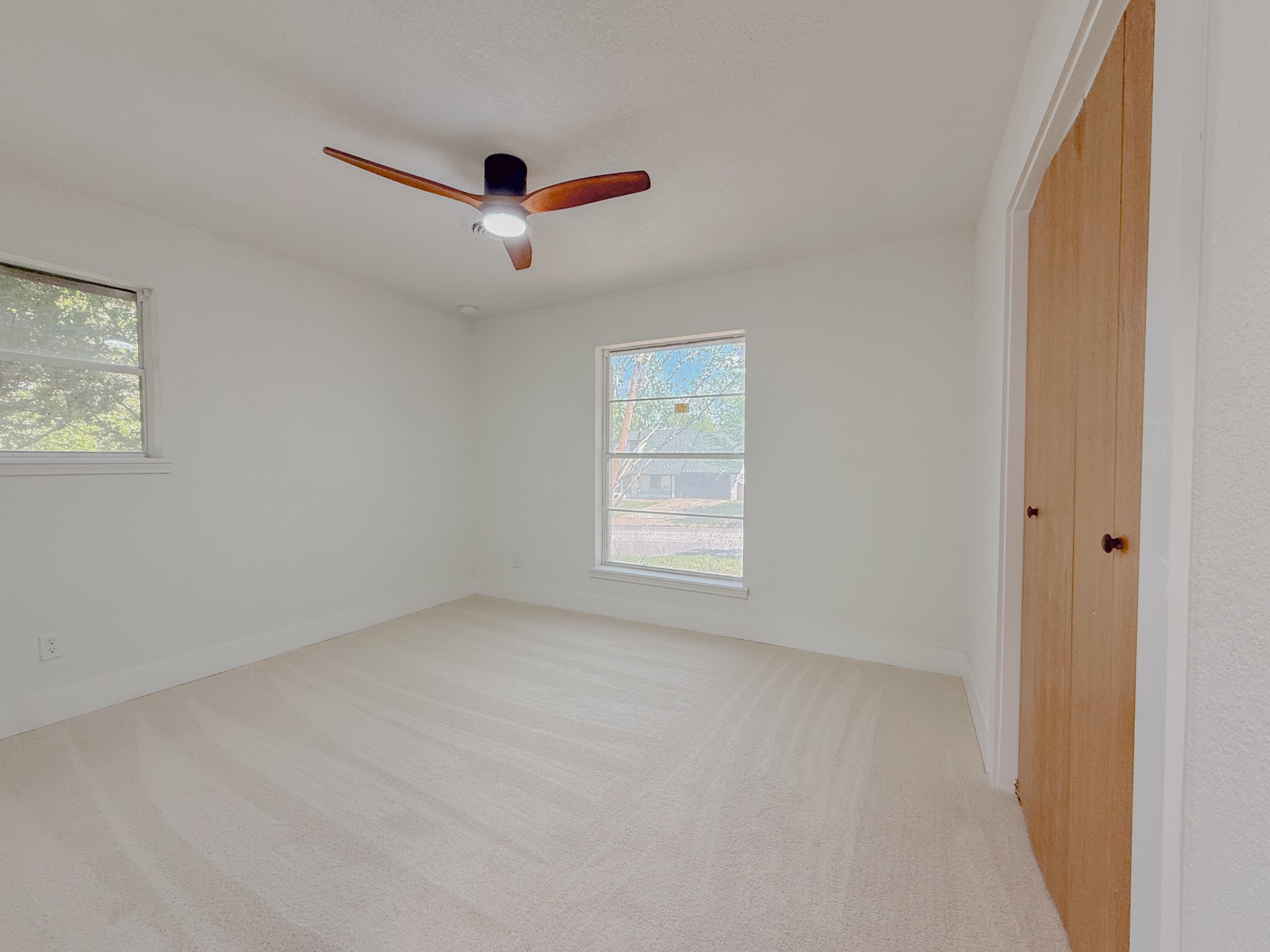 5520 Woodway Drive Fort Worth TX 76133
