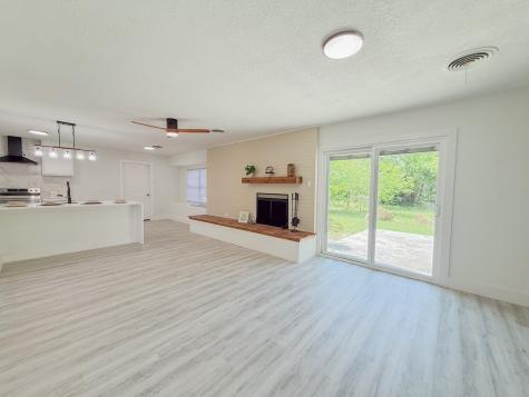 5520 Woodway Drive Fort Worth TX 76133