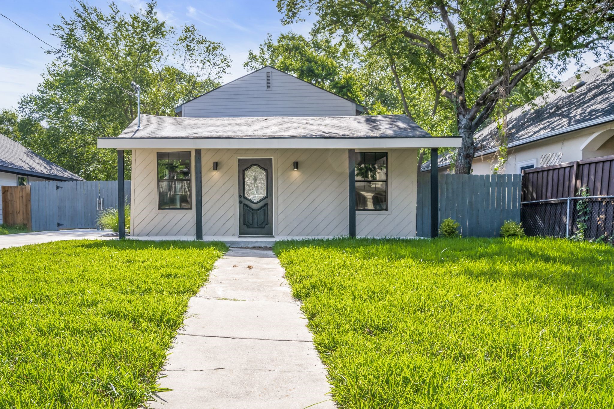 554 Jonelle Street Dallas TX 75217
