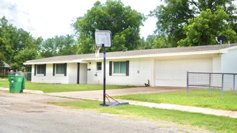 501 N 10th Street San Saba TX 76877