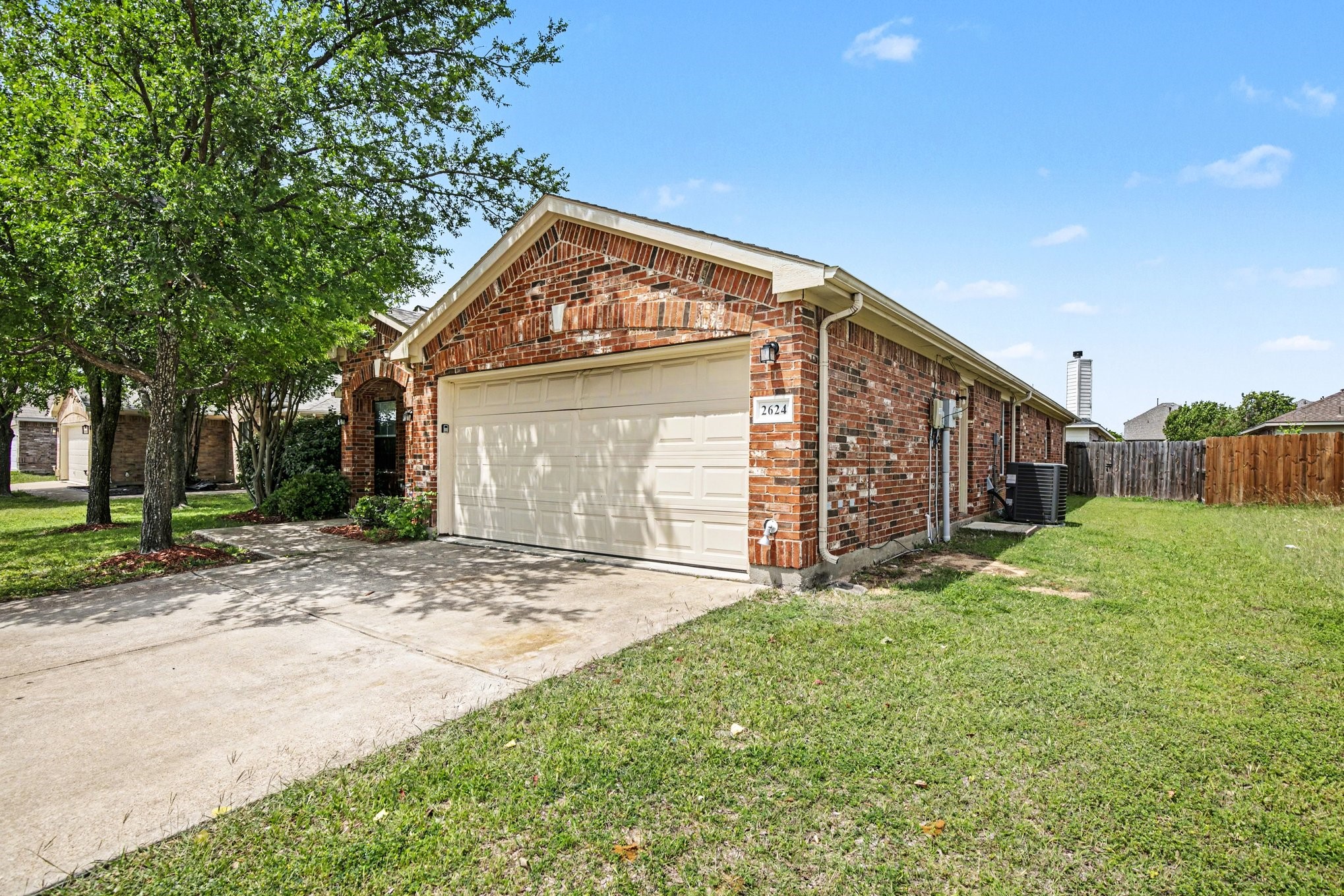 2624 Buffalo Run Burleson TX 76028