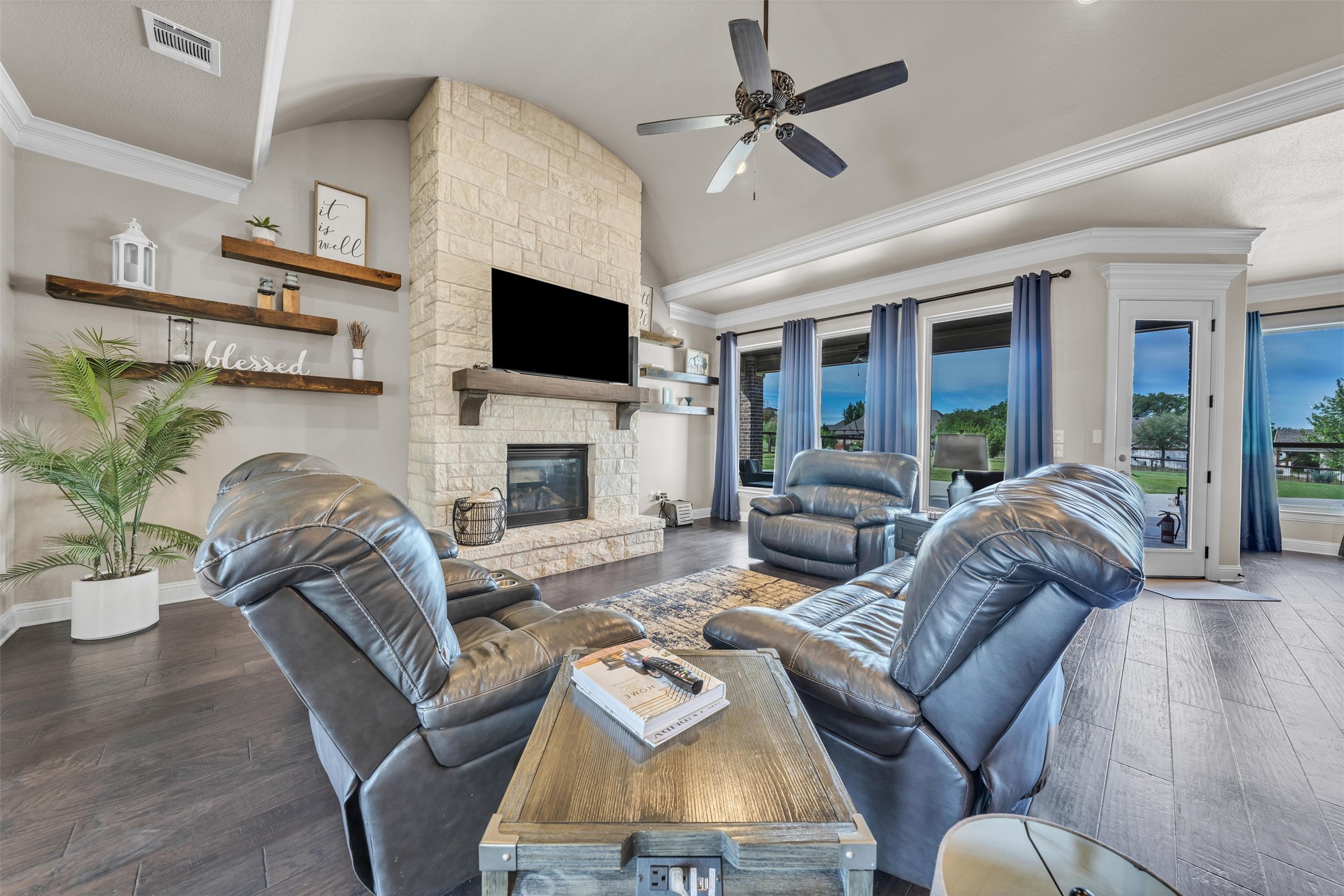 209 Martin Drive Granbury TX 76049