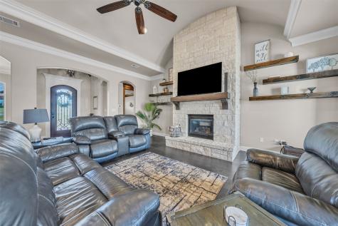 209 Martin Drive Granbury TX 76049