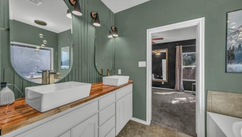1100 New Meadow Drive Azle TX 76020