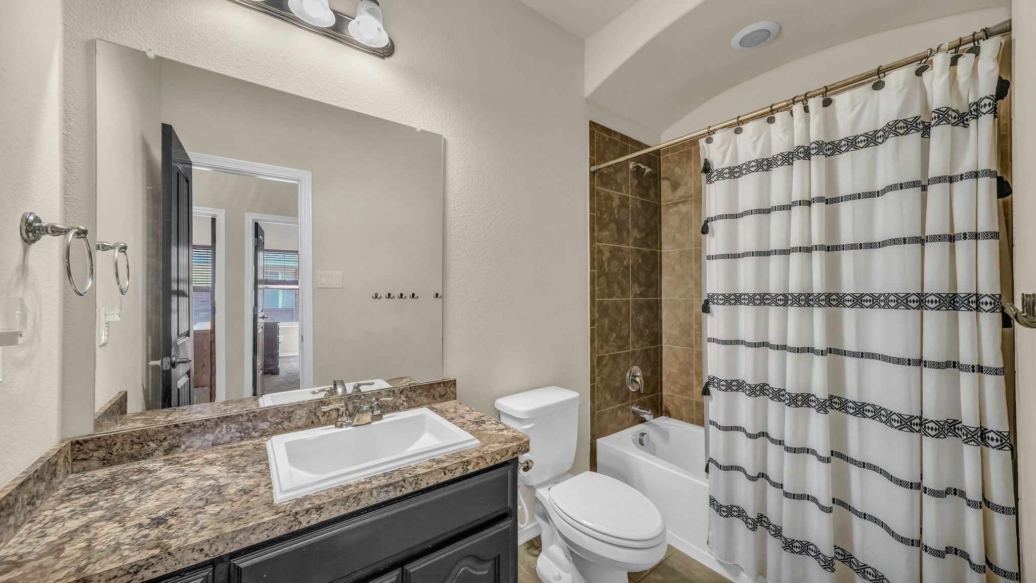 1100 New Meadow Drive Azle TX 76020