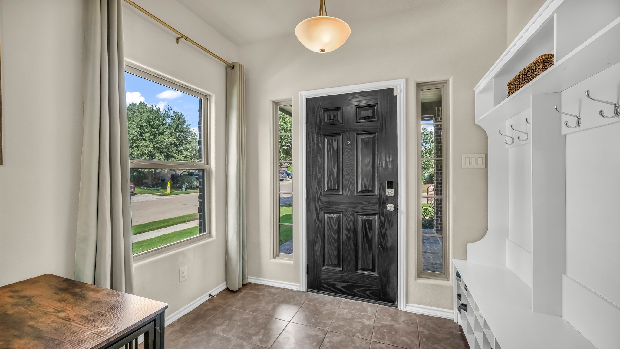 1100 New Meadow Drive Azle TX 76020