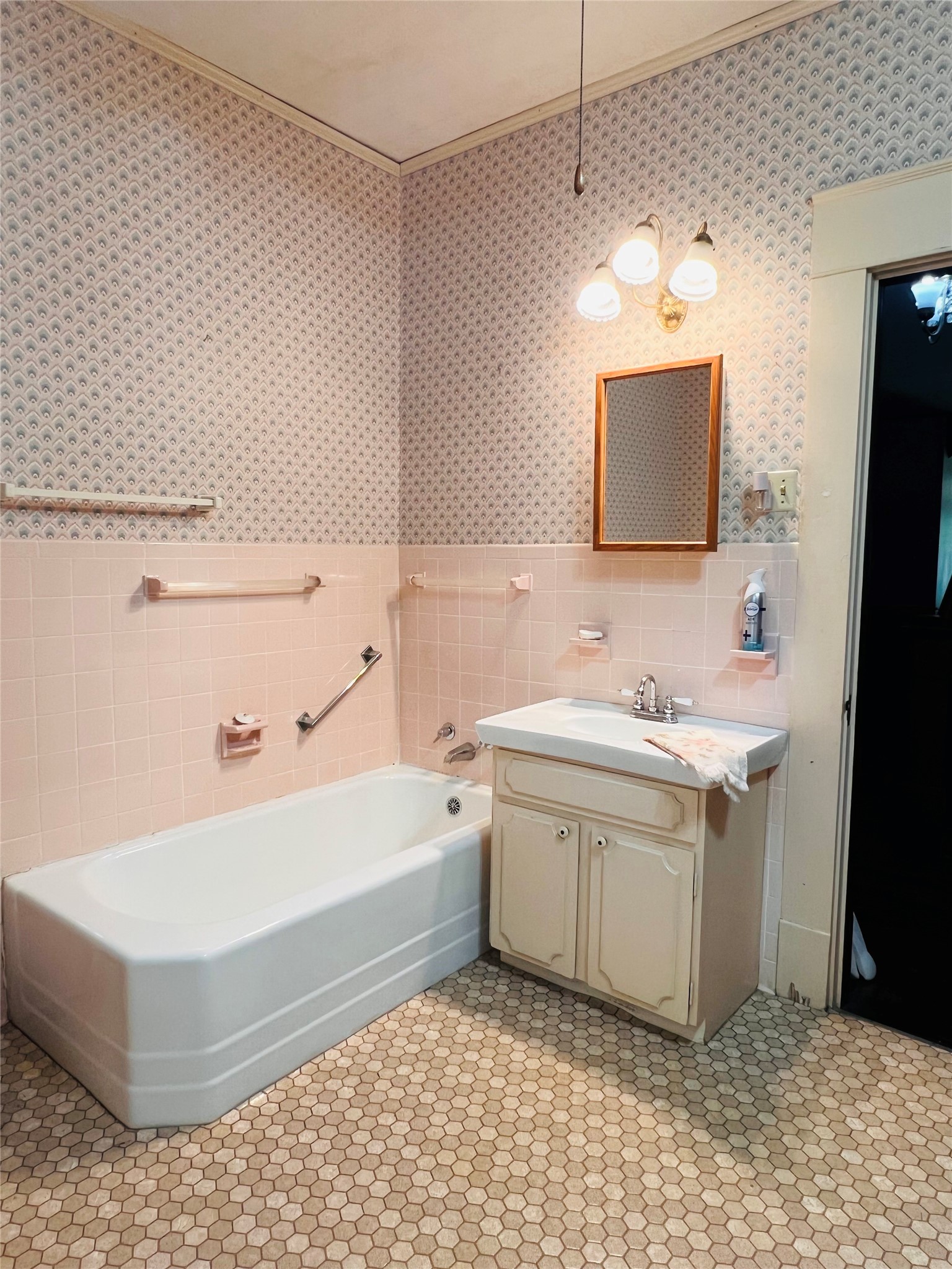 505 N Elm Street Comanche TX 76442