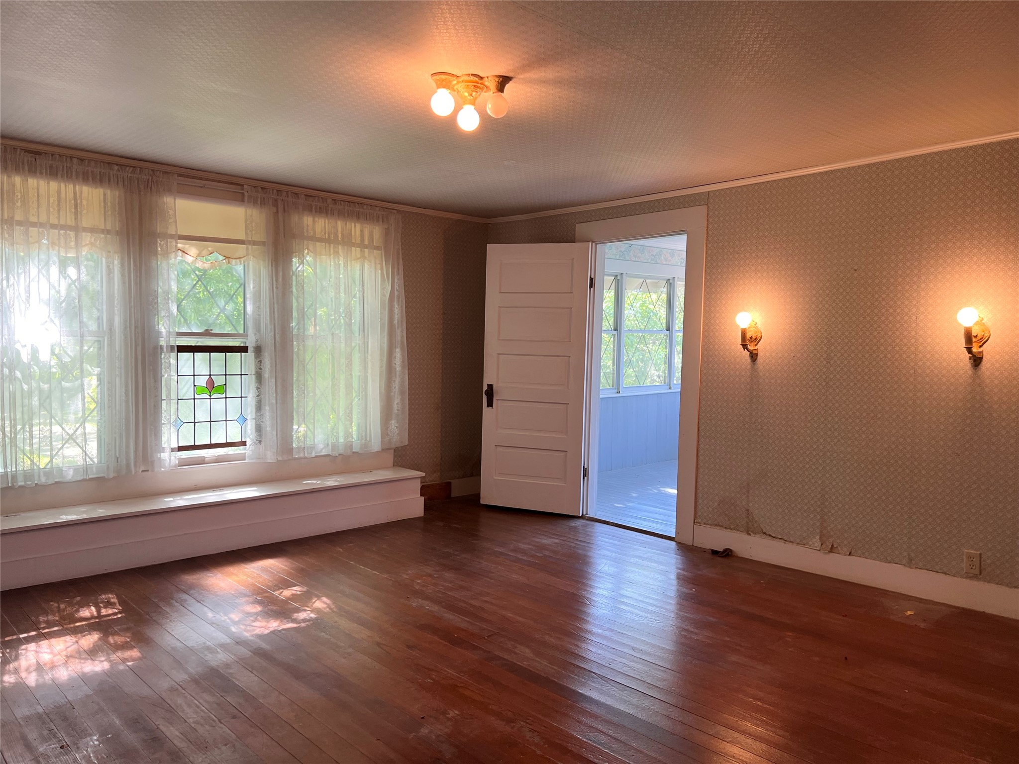 505 N Elm Street Comanche TX 76442