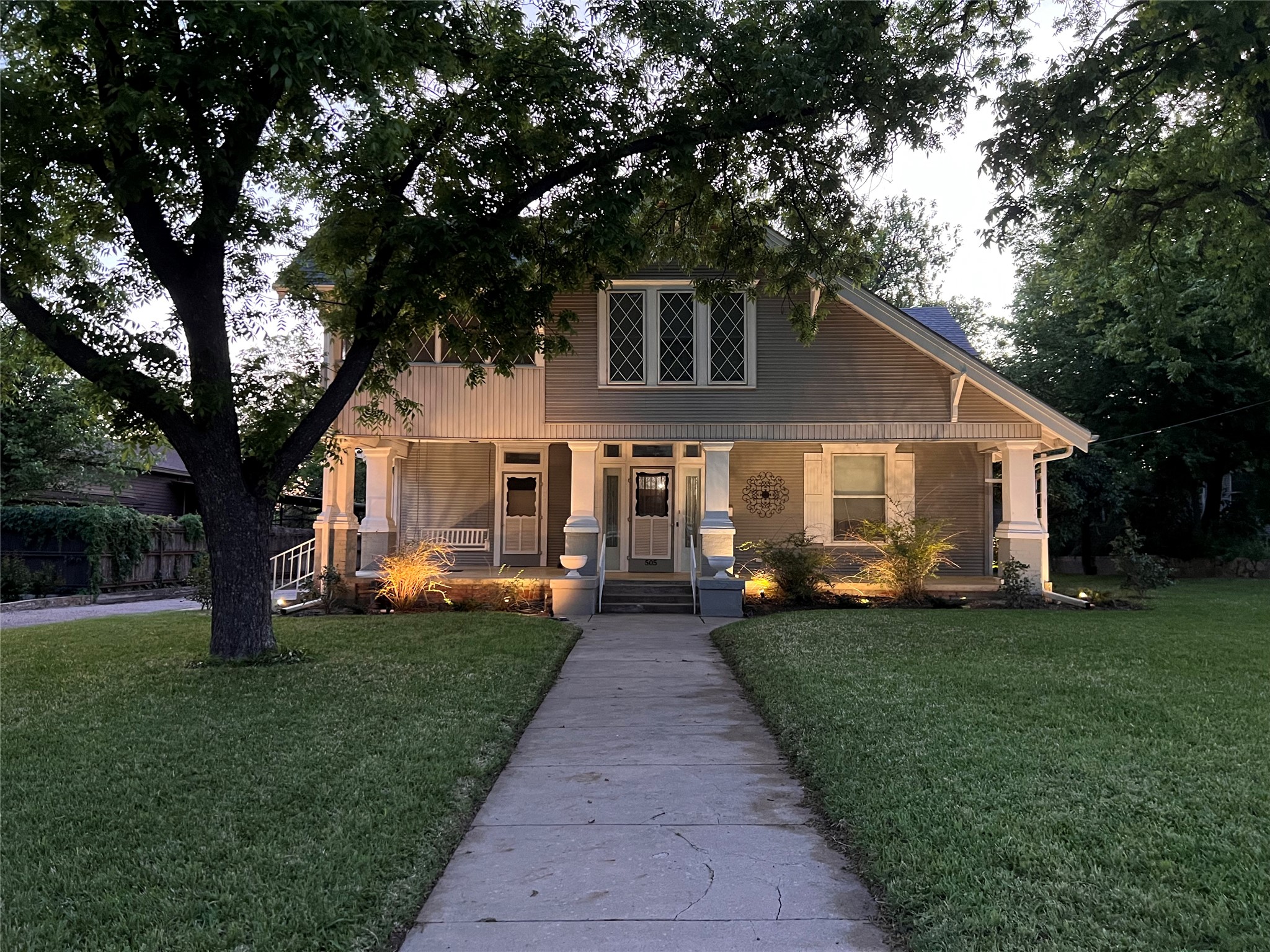 505 N Elm Street Comanche TX 76442