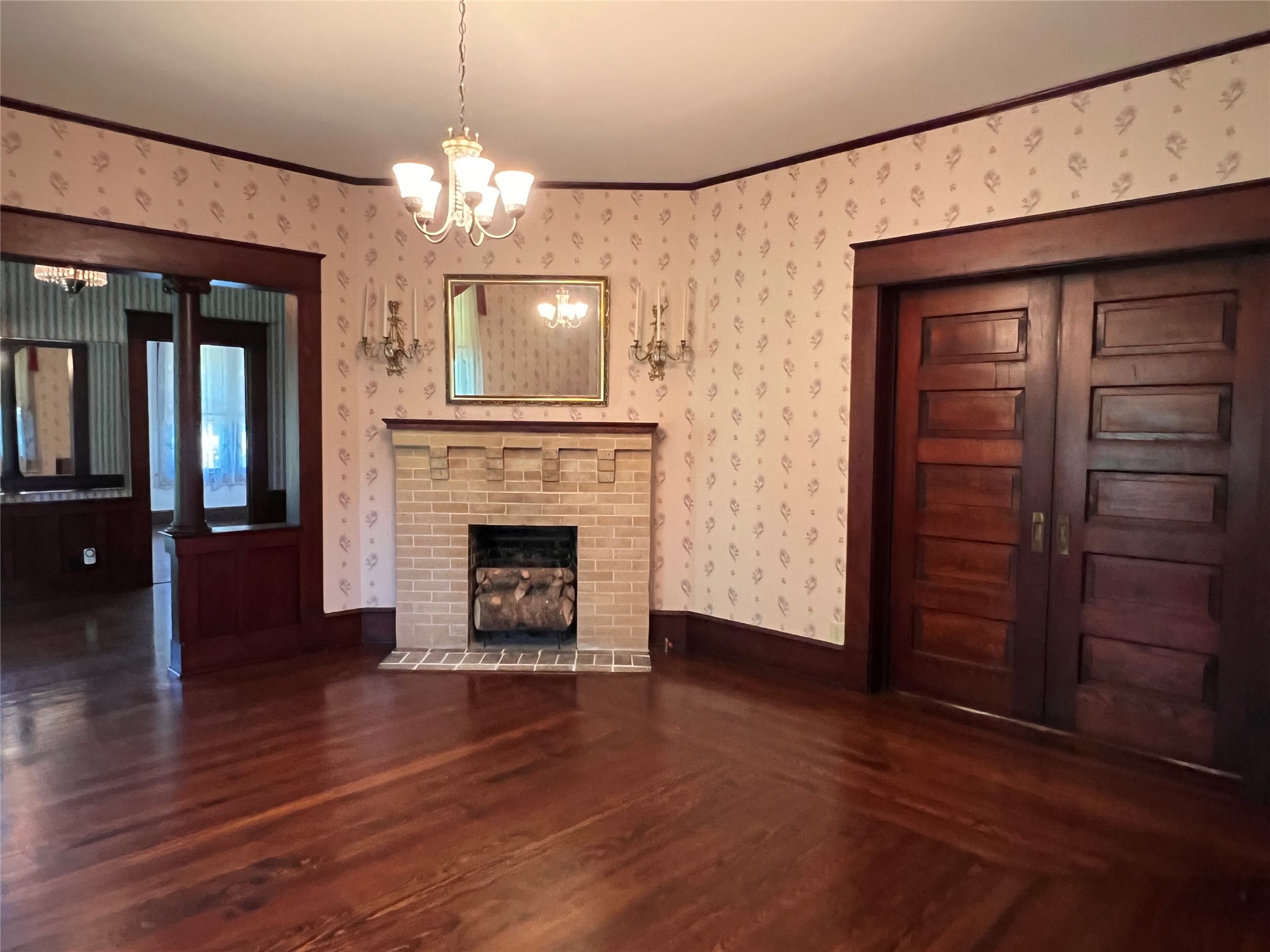 505 N Elm Street Comanche TX 76442