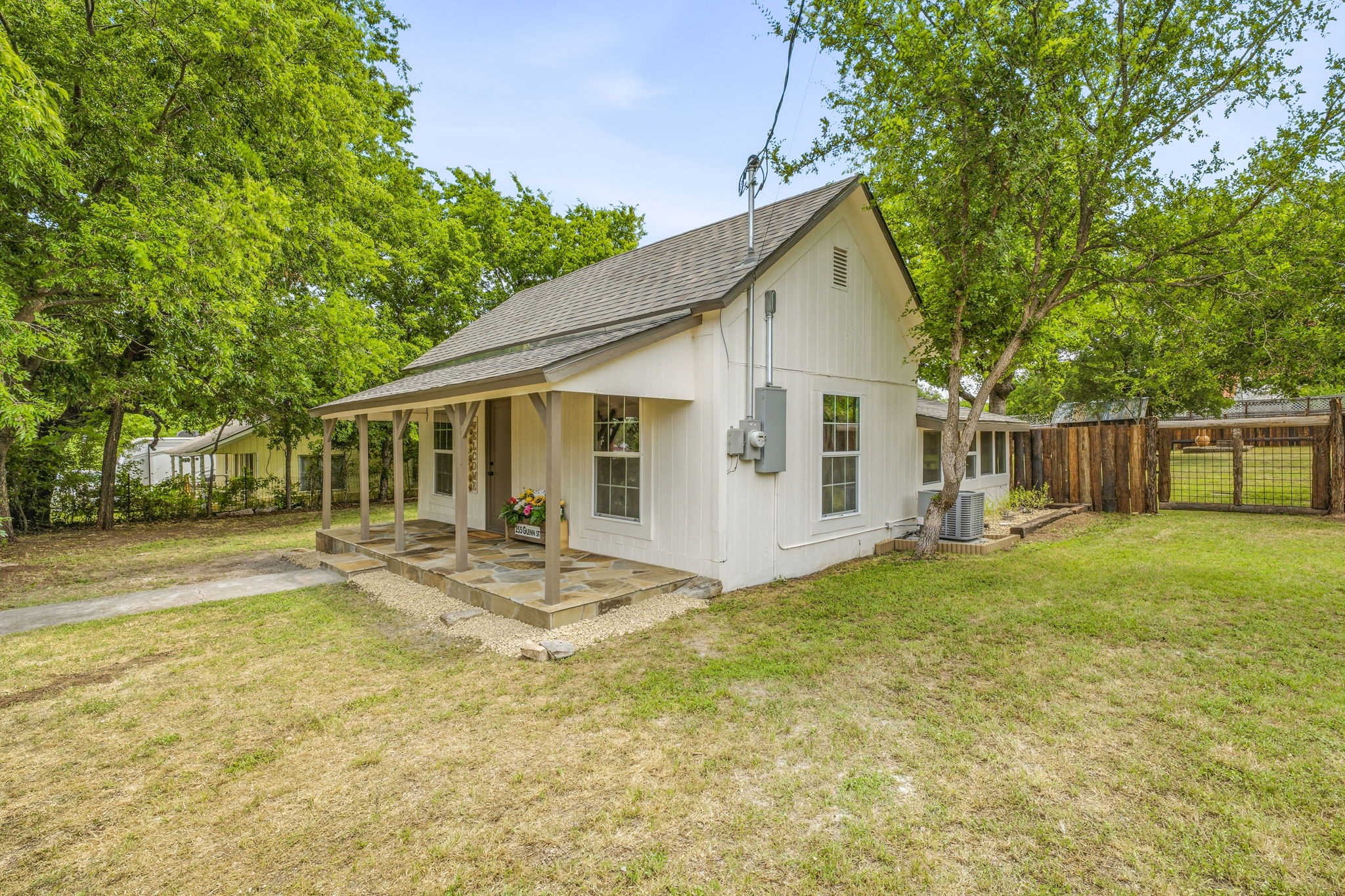 255 Glenn Street Bluff Dale TX 76433