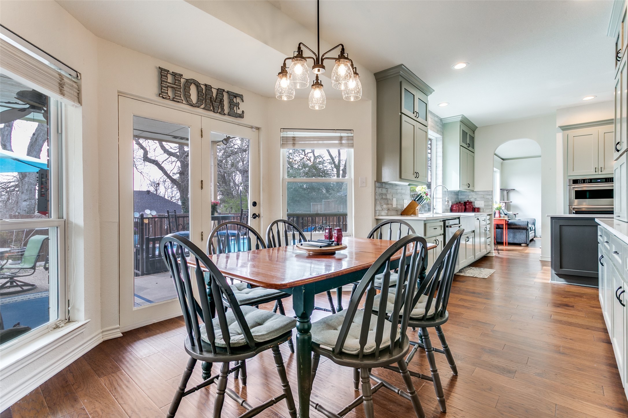 3229 Birch Avenue Grapevine TX 76051
