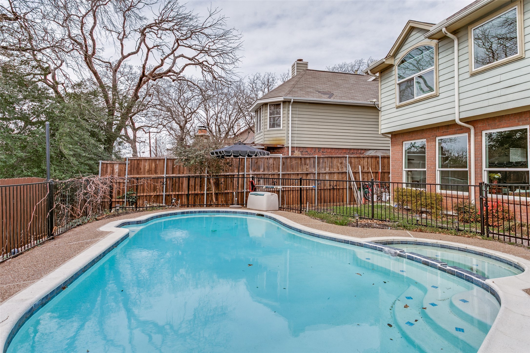 3229 Birch Avenue Grapevine TX 76051